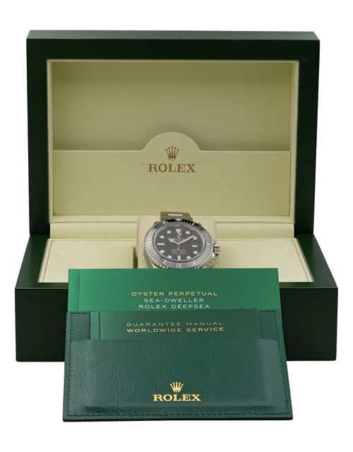 Rolex Sea-Dweller 4000 116600 Image 6
